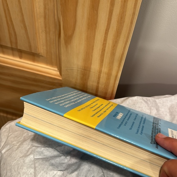 Wonder book - Picture 2 of 2